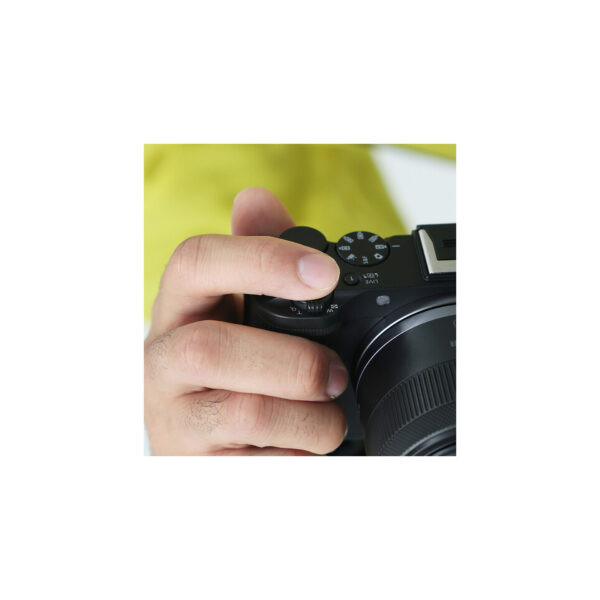 Canon R50V kit 14-5003 Canon R50 V kit 14-30mm