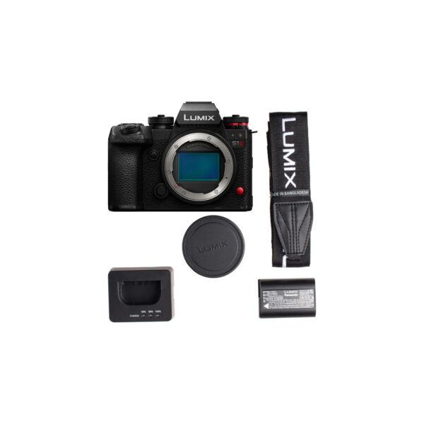 LUMIX S1 II