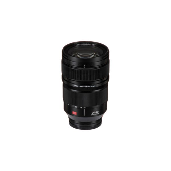 LUMIX S PRO 24-70mm f/2.8