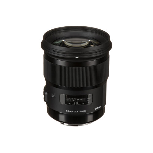 Sigma 50mm f/1.4 (Canon EF)